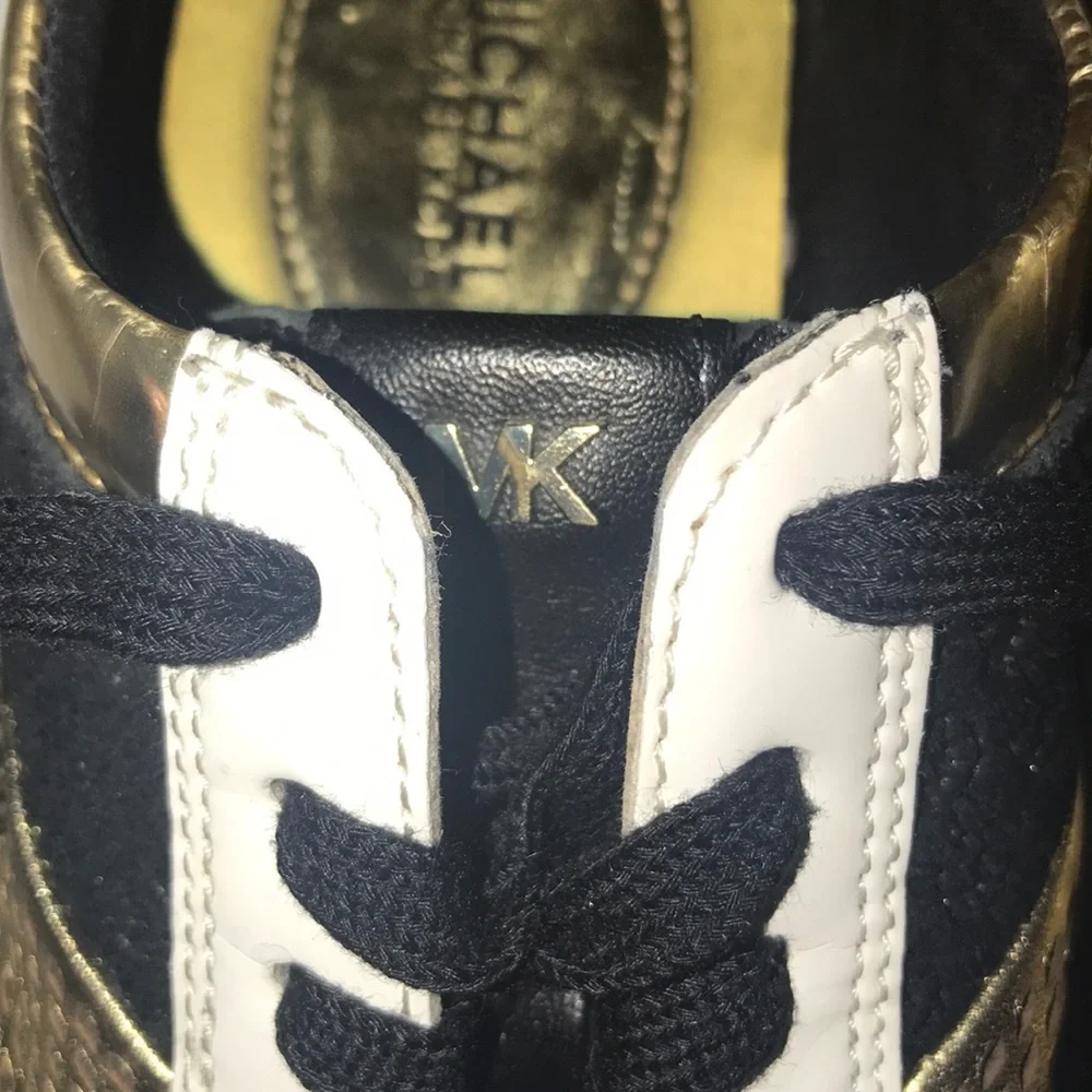 Michael Kors gold blk sneaker size 8-preowned